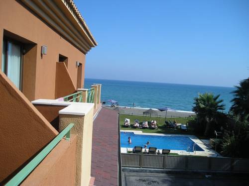 אלמייטה באחו Axarquia Beach Hotel מראה חיצוני תמונה
